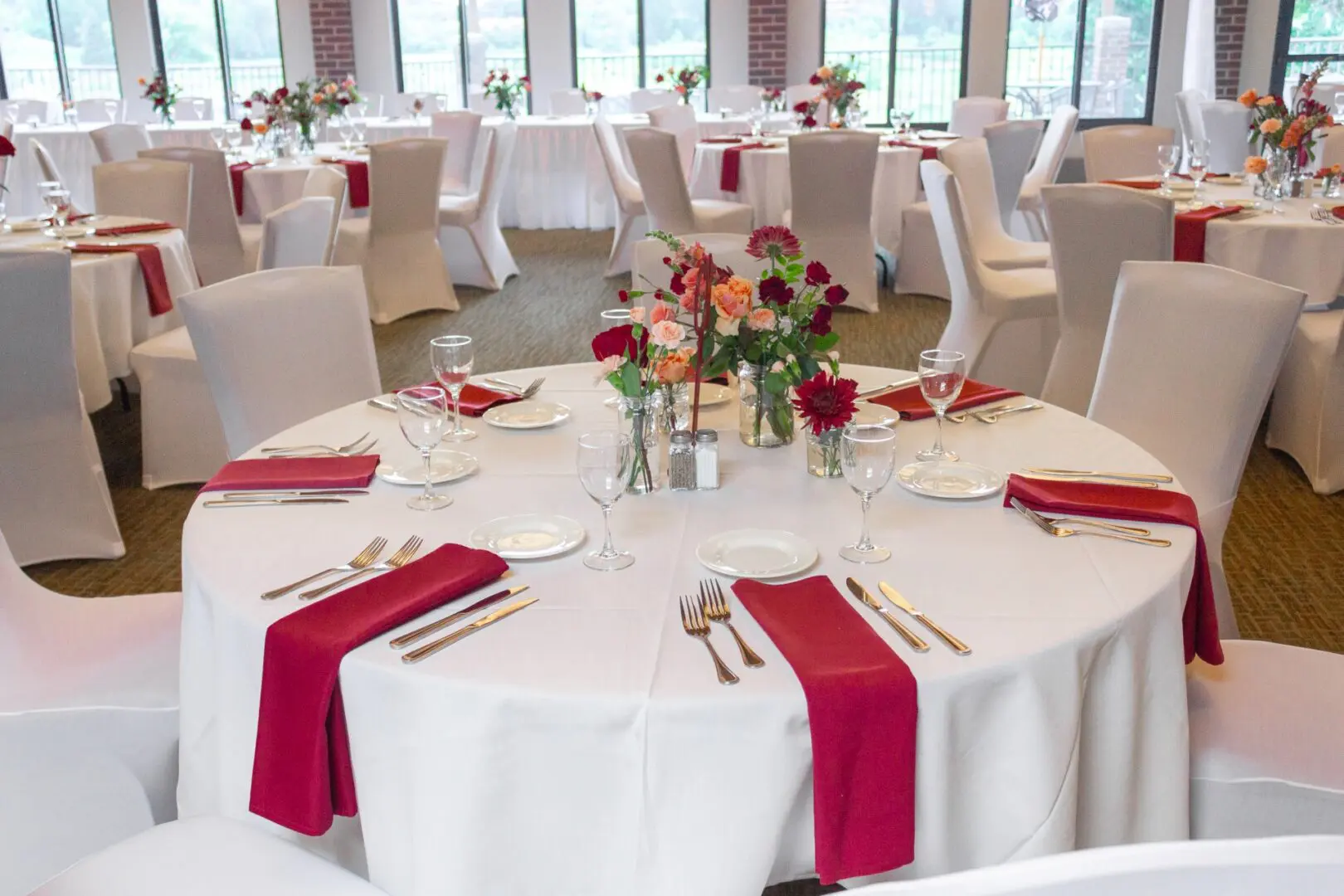 Wedding table set up